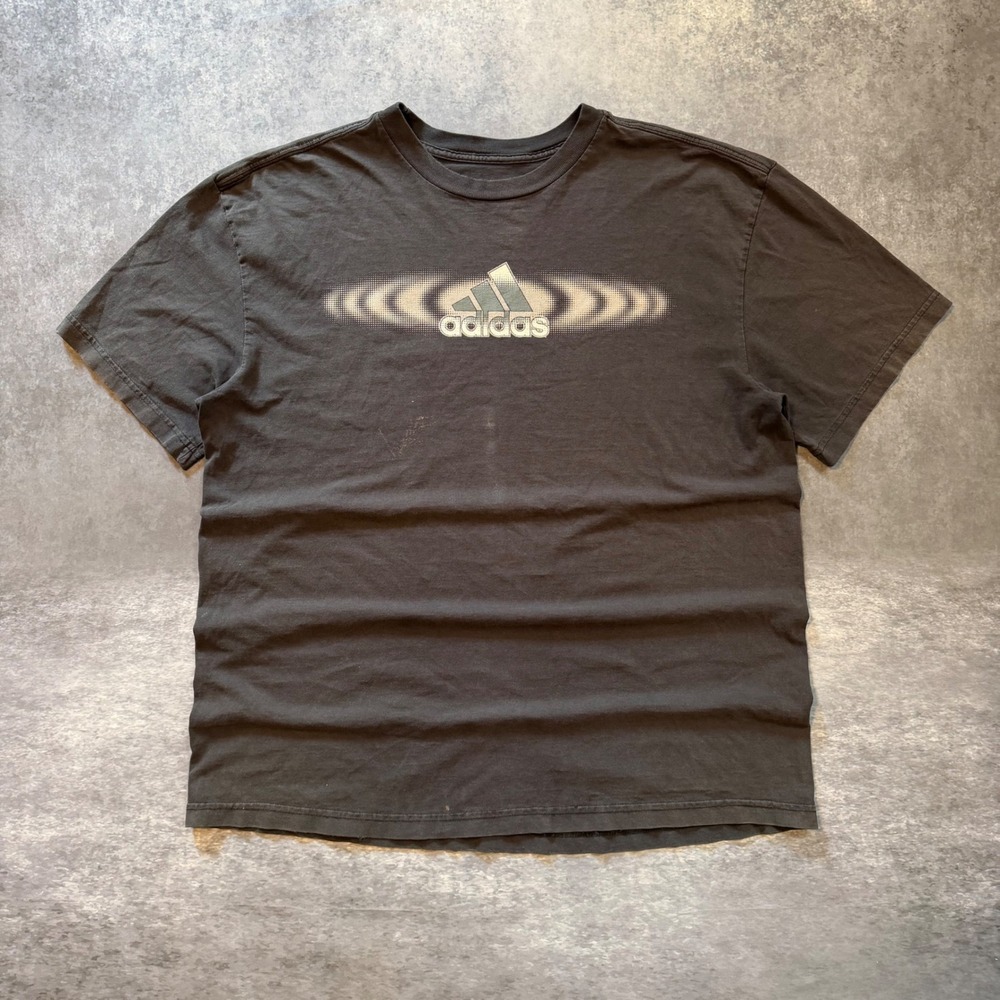 Adidas Graphic T Shirt Mens XL Faded Black Short Sleeve Logo Tee Y2K Cyber Wave